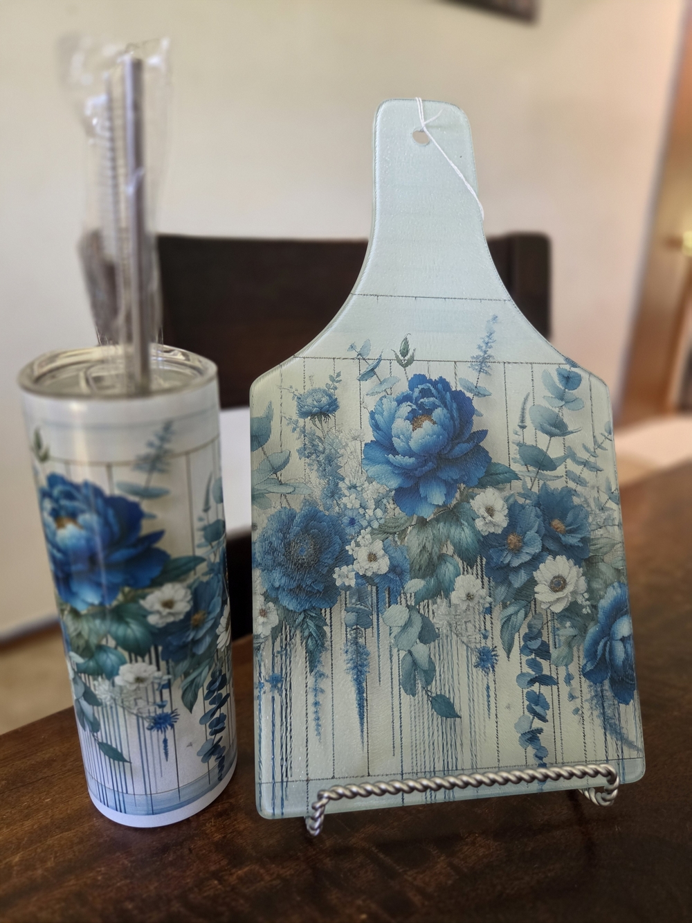 Blue Floral Cutting/Serving Board with Matching 20oz Stainless Tumbler Bundle